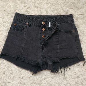 Jean Shorts (H&M Black Denim)
